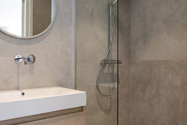 Badkamer wandtegels en vloertegels