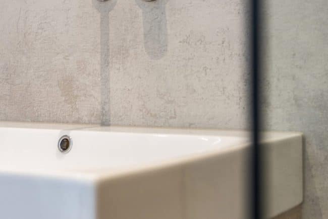 Wastafel wandtegels badkamer