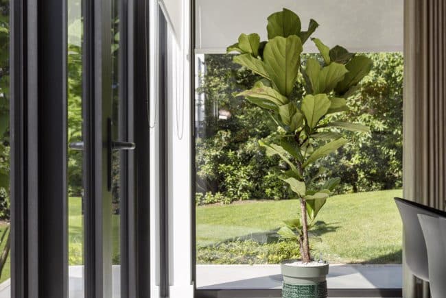 Woonkamer vloertegels grijs