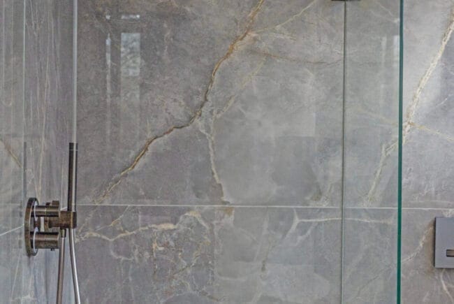 Marmer douche badkamer