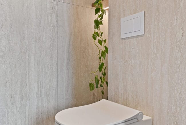 Toilet met nis led Loomans